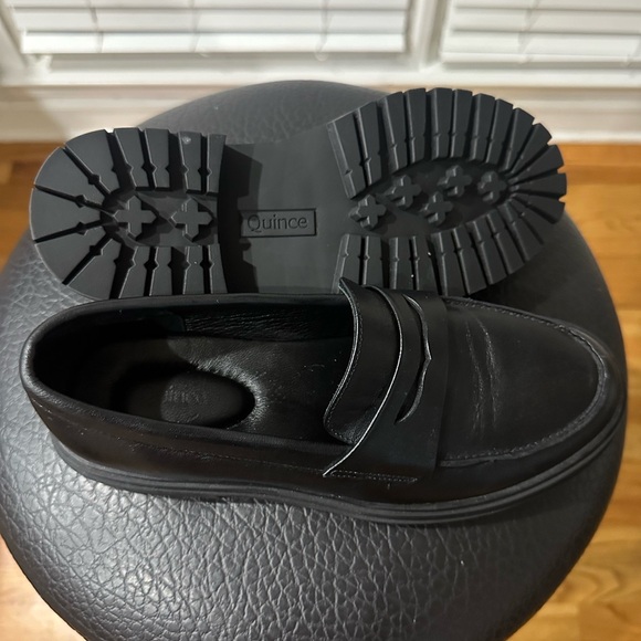 Quince Women’s Classic Black Loafers 🖤🖤 Size 6! Best Offer Accepted! - Picture 5 of 9